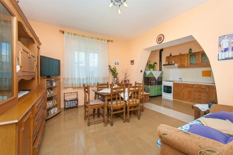 Apartment Grozdan