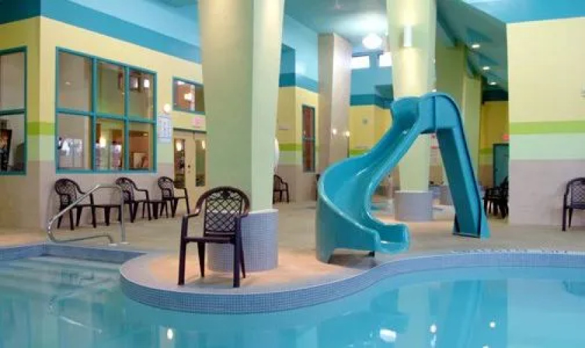 Travelodge Ambassador Bridge Windsor