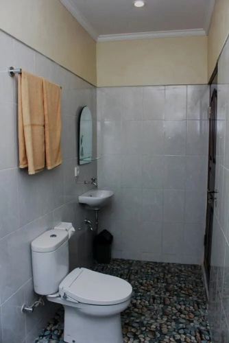 Bali Manwarsa Guest House