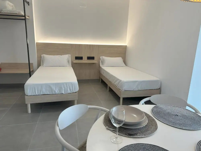 Almar 52 Suites