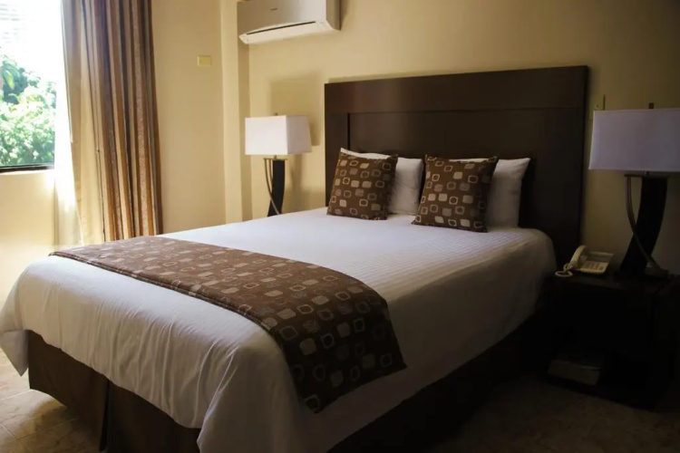 Las Vegas Hotel Suites