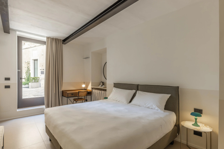 ARCO VECCHIO URBAN SUITE by EPOCA COLLECTION