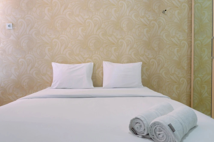 Best Price Studio Apartment @ Riverview Jababeka