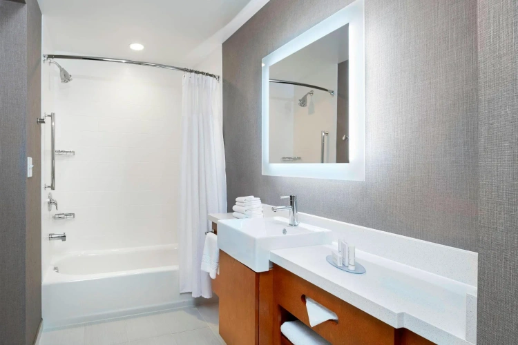 Quadruple Suite