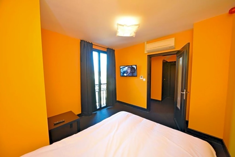 Standard Double room with view