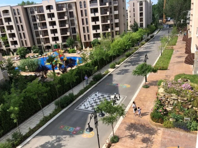 1 Bedroom Apartment
