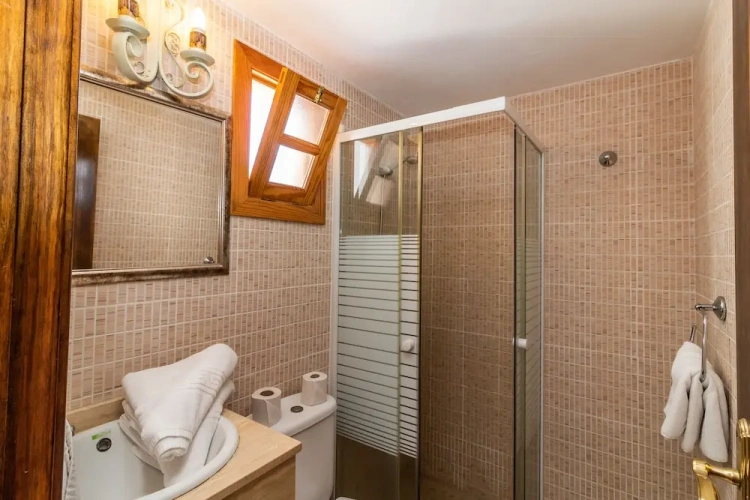 1 Bedroom Bungalow