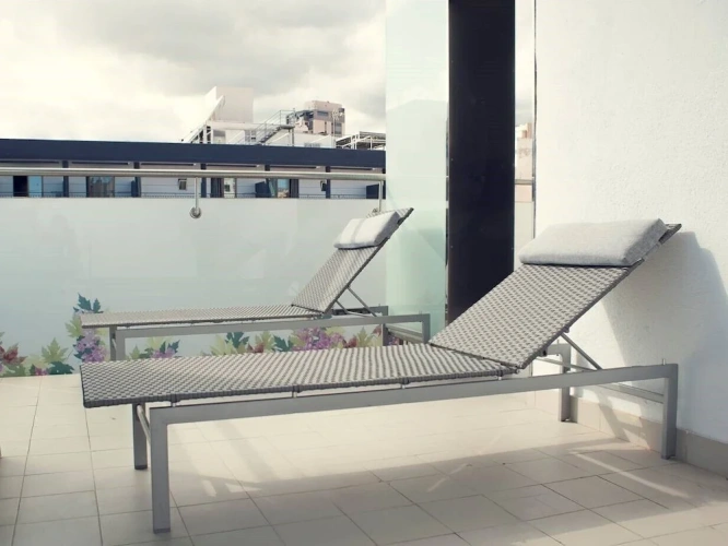 Deluxe room with balcony and with city view