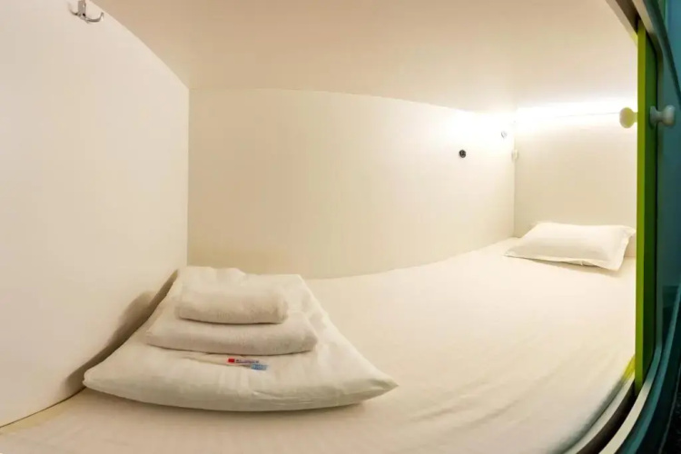 Hostel 689CapsuleHotel&Coffee