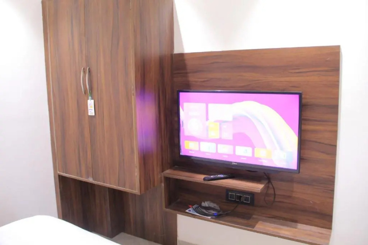 Hotel gold coin