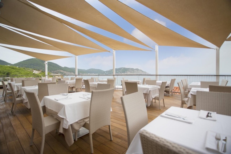 Invisa Hotel Cala Blanca photo 34
