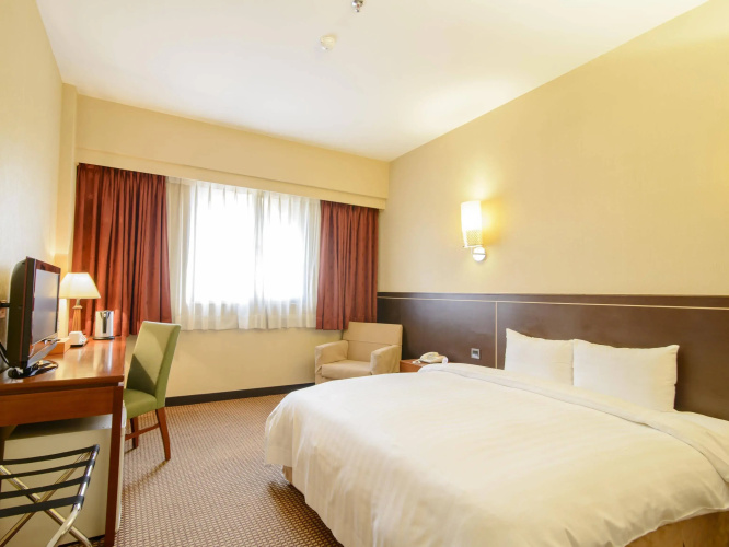 LA HOTEL Liuhe Fusing