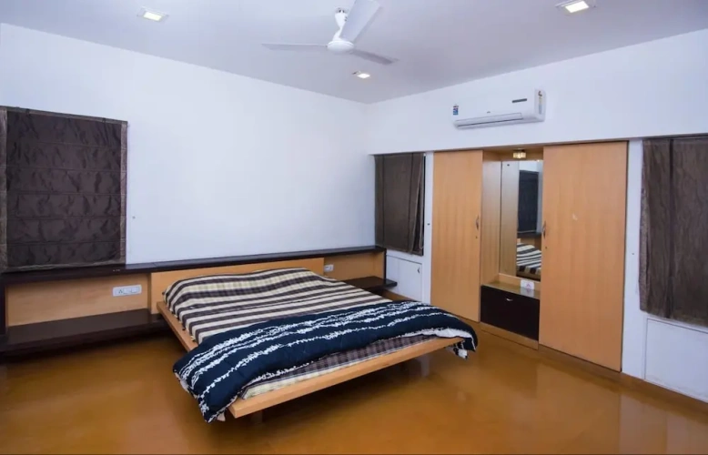 2 Bedrooms Luxury Villa with pool view