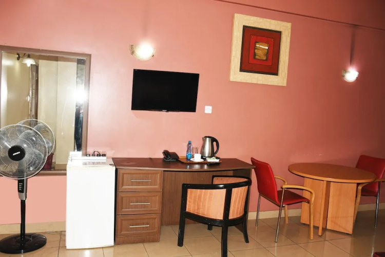 Jamia Central Hotel