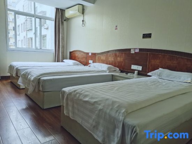 Business Triple room