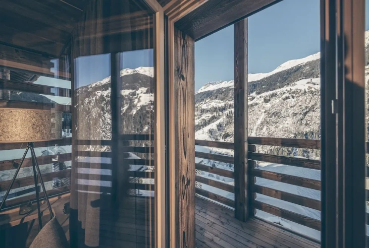 3 Bedrooms Chalet