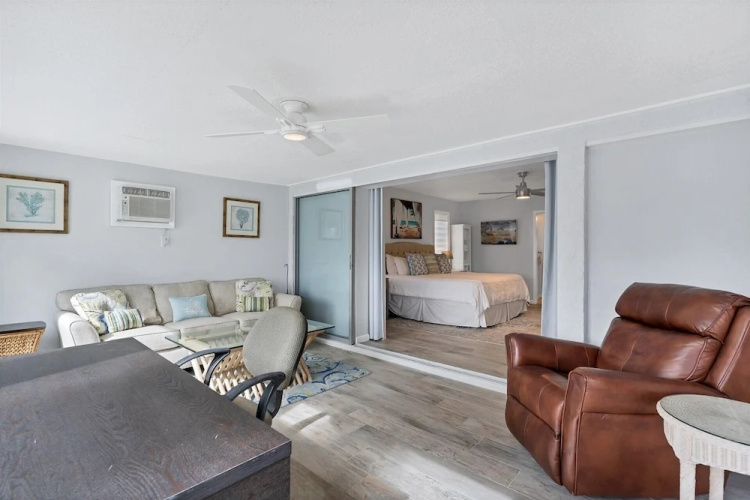 1231 Santana Court