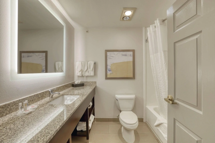 Quadruple Suite