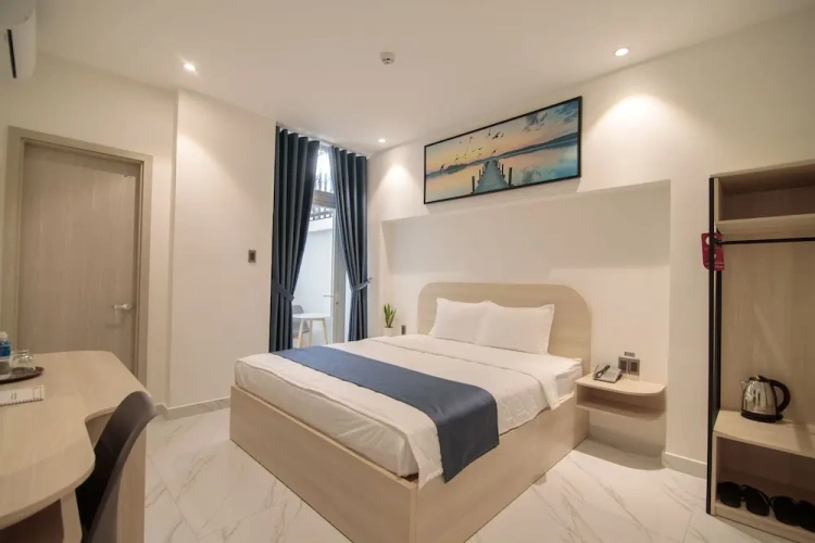 Superior room