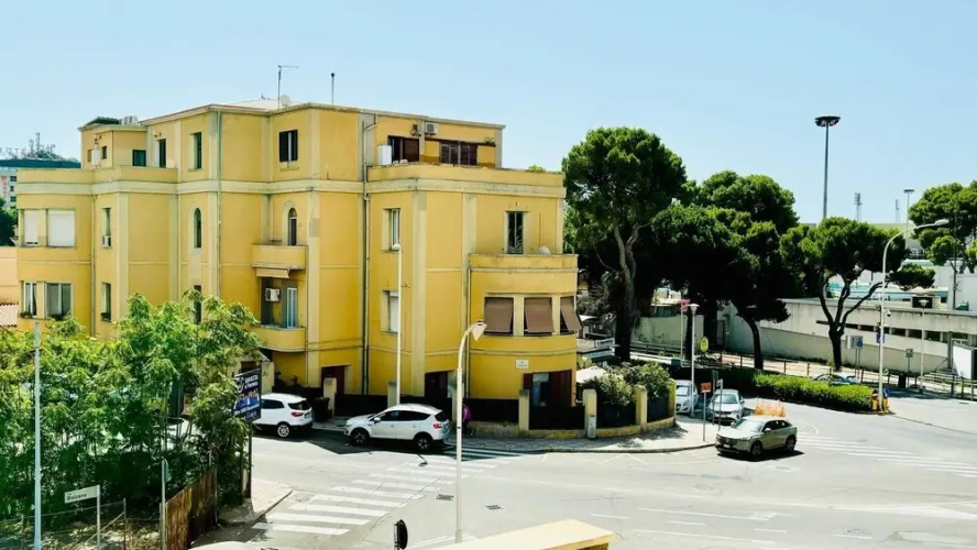 Sunshine Apartment - Cagliari