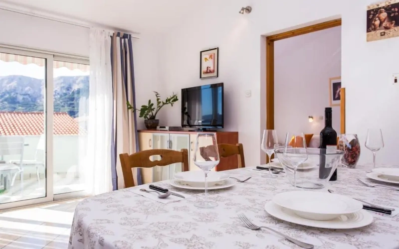 2 Bedrooms Apartment with balcony