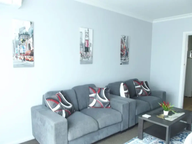 Deluxe Apartment