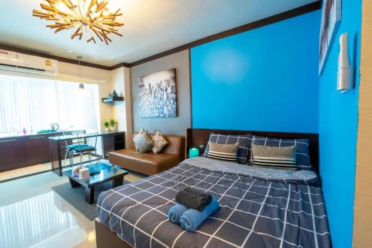 Deluxe Apartment