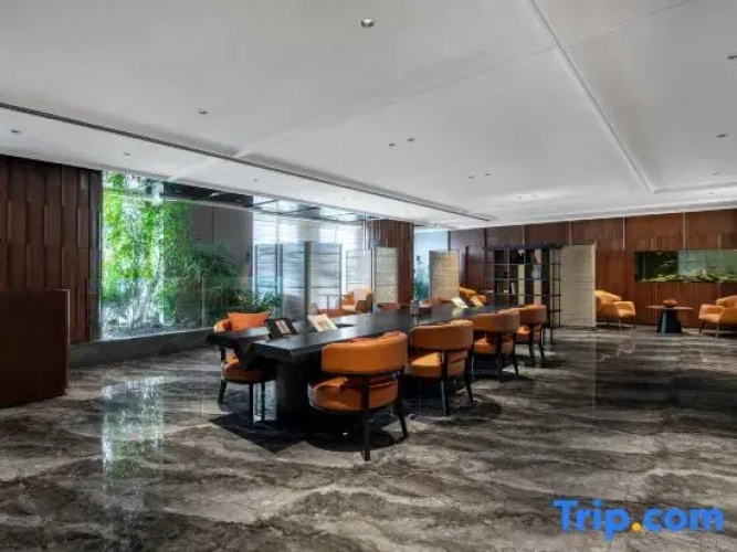 IntercityHotel Jinan West Railway Station