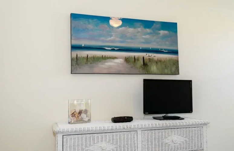 Cove at Sandy Pointe Unit 205a