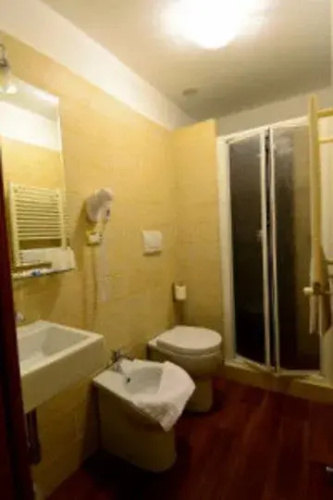 Intrastevere Guest House