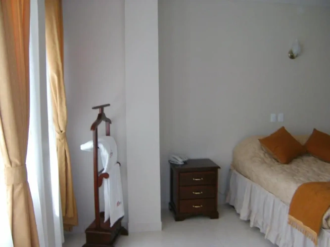 Standard Single room