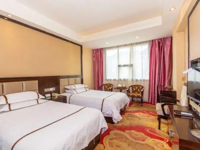 Longxi Hotel
