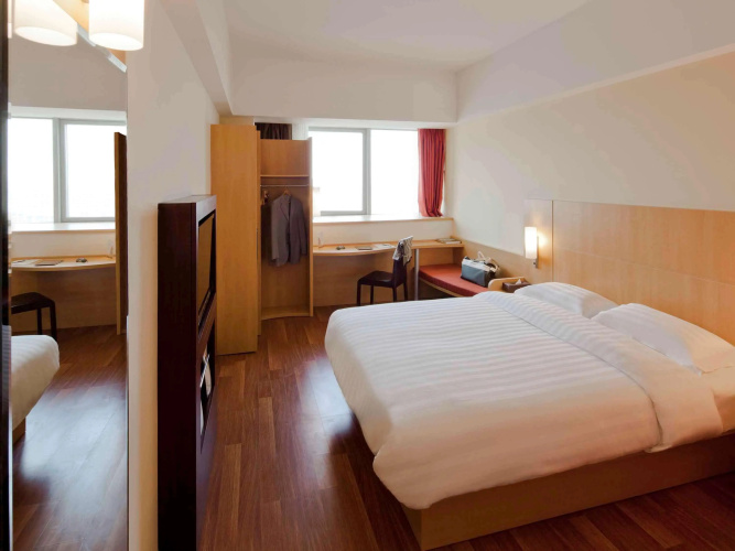 ibis Qingdao Chengyang