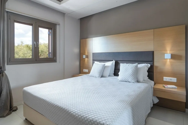 Deluxe Suite with balcony and with sea view