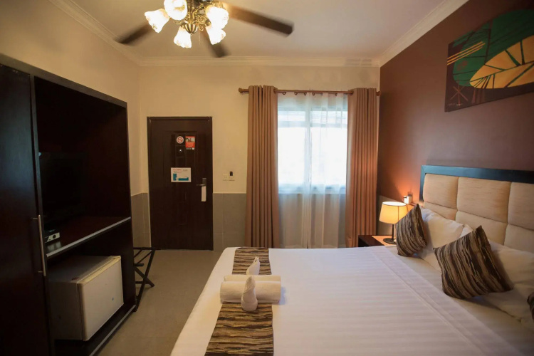 Coolabah Hotel
