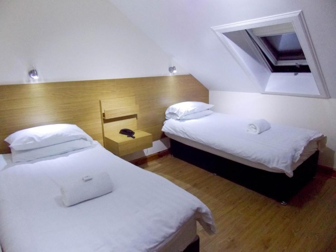 Economy Twin room
