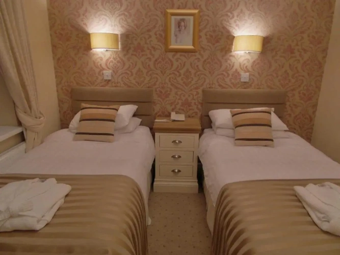 Classic Twin room