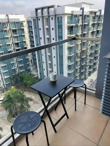 One Palm Tree Villas near NAIA 3