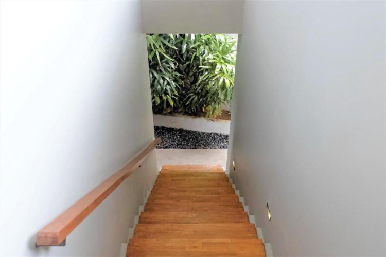 2 Bedrooms Villa