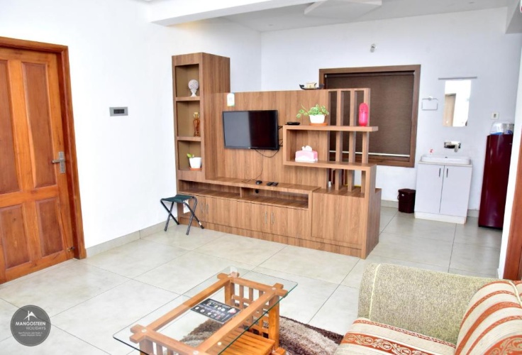 2 Bedrooms Villa
