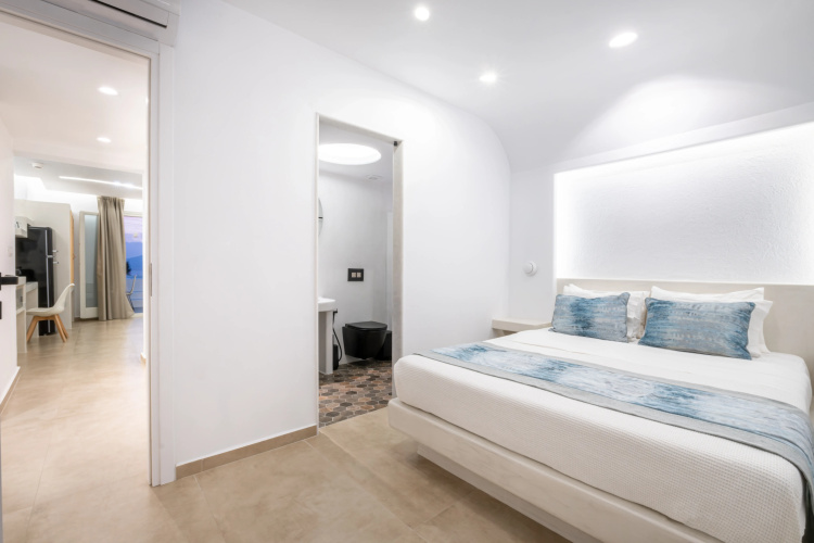 Liana Beach Hotel & Spa
