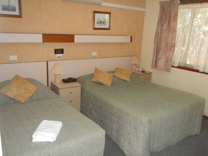 Young Goldrush Motel