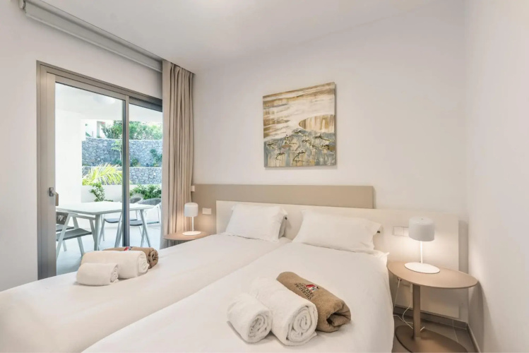 Bentor 1-4 POOL VIEW 2B