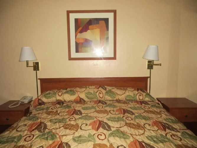 Standard Quadruple room with view