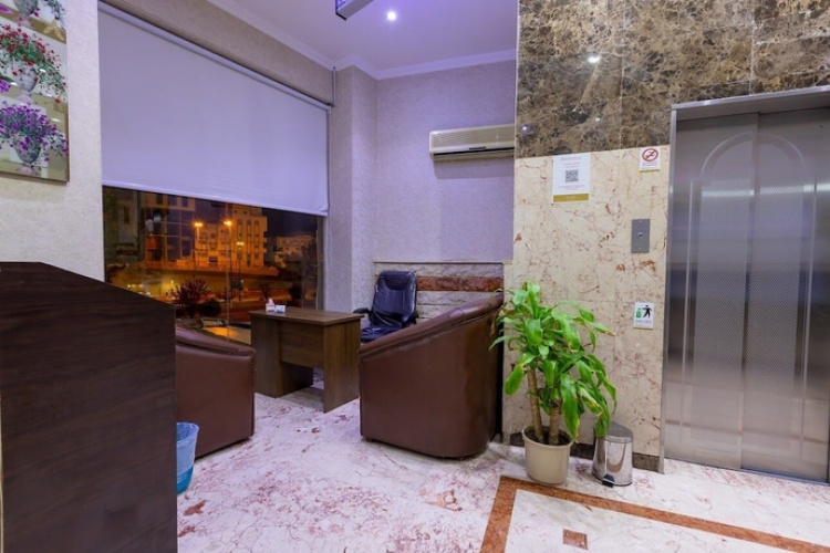 Nour Manazel Alkeram Hotel