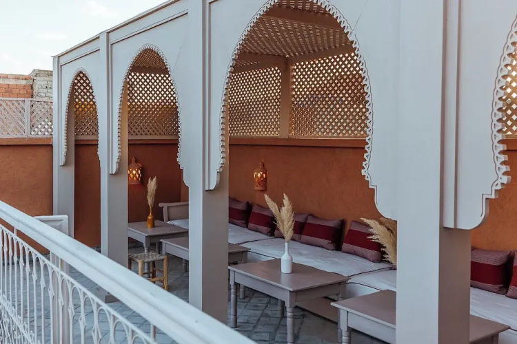 Riad le terra cotta