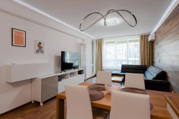 1 Bedroom Apartment