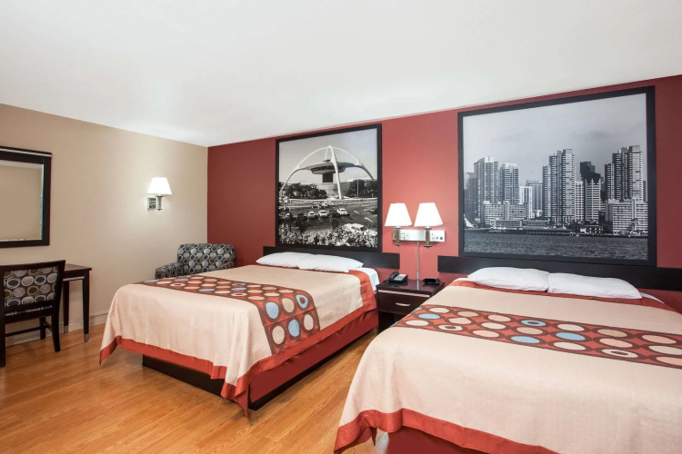 Motel 6 Pasadena, CA – Old Town Pasadena Area