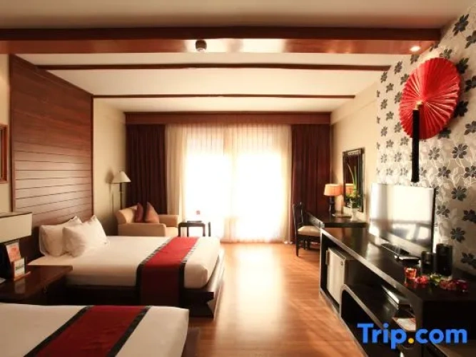 Deluxe room with mountain view
