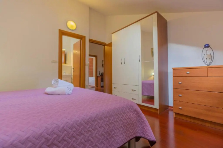 Apartment Lidija